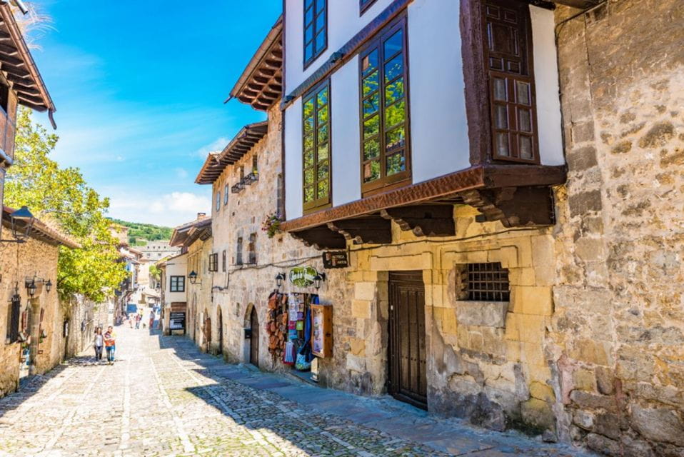 Step Back in Time: Santillana Del Mar'S Hidden Treasures - Discovering the Plaza Mayor