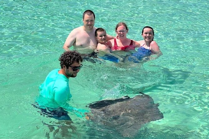Stingray City and Snorkeling Private Charter - Meeting and Pickup