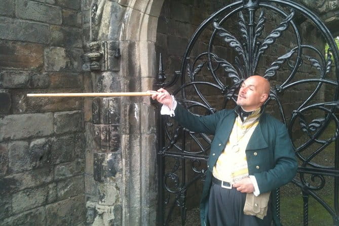 Stirling Castle and the Secrets of the Old Town Private Tour - Who Will Love This Tour?