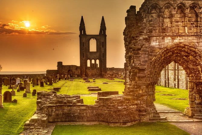 Stirling Castle The Trossachs & Loch Lomond - Who Would Love This Tour?