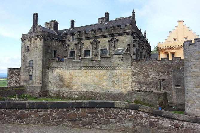 Stirling Castle, Trossachs, Loch Lomond and Whisky Tour - Key Points