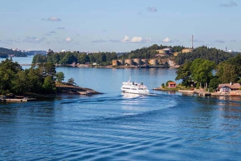 Stockholm: Archipelago Guided Boat & Walking Tour of Vaxholm - Setting Sail from Stockholm: What to Expect
