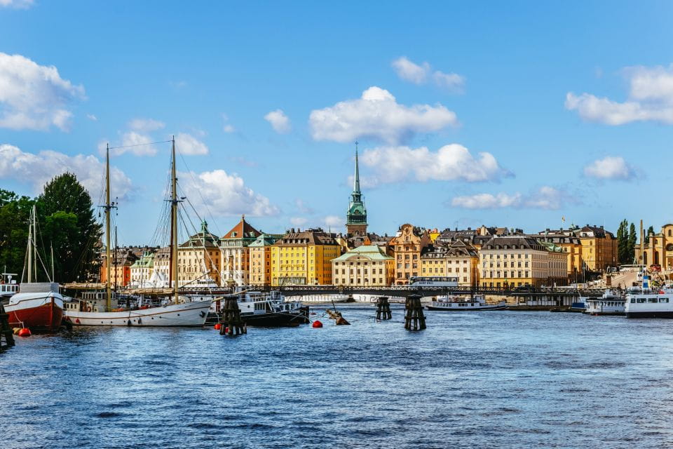 Stockholm: City Archipelago Sightseeing Cruise With Guide - Onboard Amenities