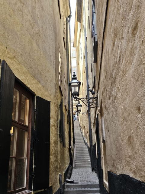 Stockholm: Gamla Stan Secrets and Old Town Walking Tour - Frequently Asked Questions