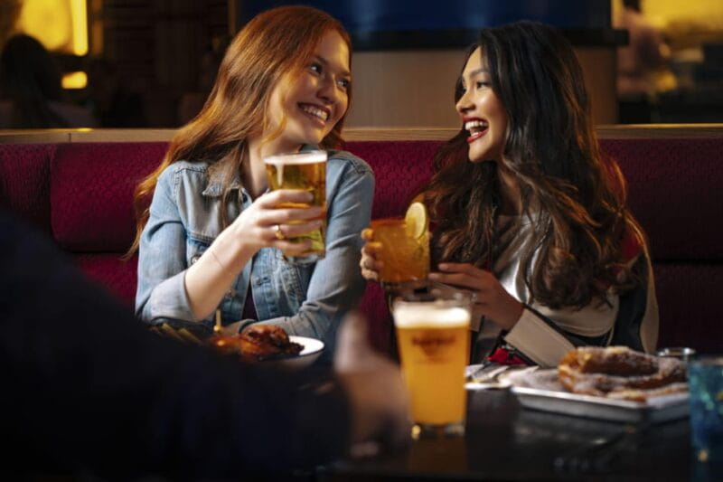 Stockholm: Hard Rock Cafe Stockholm Lunch or Dinner - A Closer Look at the Hard Rock Cafe Stockholm Lunch or Dinner Experience