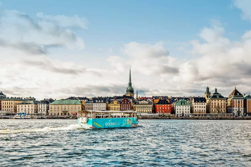 Stockholm: Land and Water Tour by Amphibious Bus - The Water Segment: A Splashing Good Time