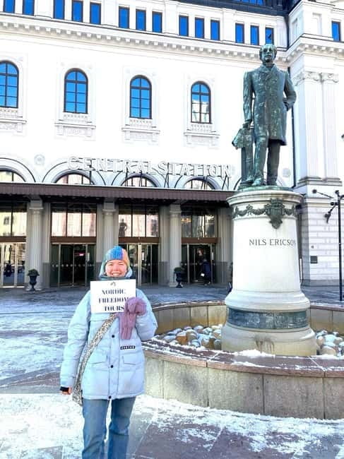 Stockholm: Modern City Walking Tour with Local Guide - Key points / Takeaways