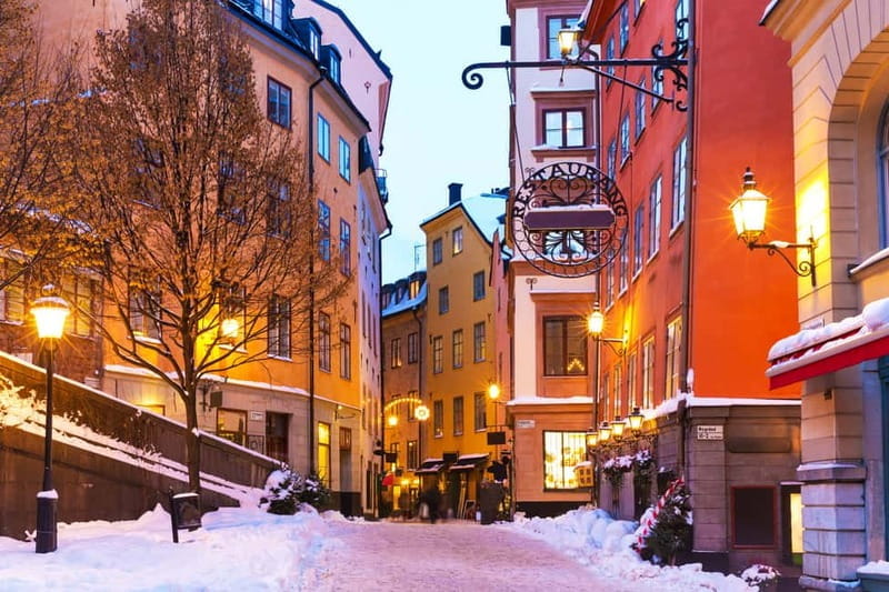 Stockholm: Old Town Historical Walking Tour - Key Points / Takeaways