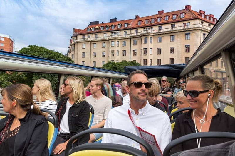 Stockholm: Old Town Walking Tour and Hop-on Hop-off Bus Tour - Discovering Stockholm’s Historic Charm