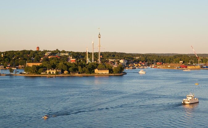 Stockholm Sightseeing Cruise Along Djurgarden Canal - Meeting and Pickup