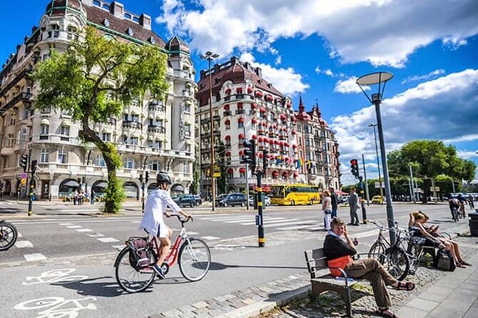 Stockholm's Best Bike Tour! (English or German) - A Deep Dive into the Stockholm Bike Tour