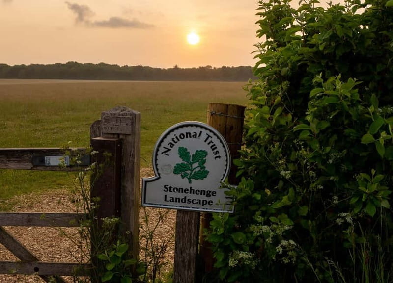 Stonehenge: Inner Circle Access Private VIP Tour - The Scenic Journey and the Salisbury Stop