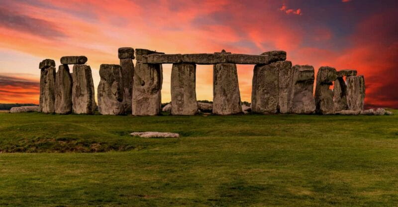 Stonehenge , Lacock , Roman Baths: Private Tour - Introduction to the Tour: A Day Packed with History and Charm