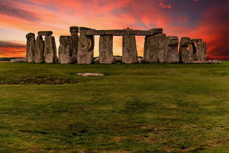 Stonehenge , Lacock , Roman Baths: Private Tour - Considering the Itinerary: What to Expect and What Not to Miss