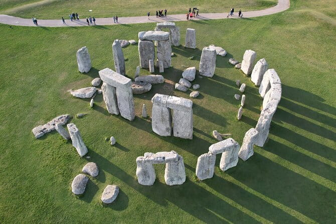 Stonehenge & Salisbury Cathedral: Private Day Trip from London - The Neolithic Wonder of Woodhenge
