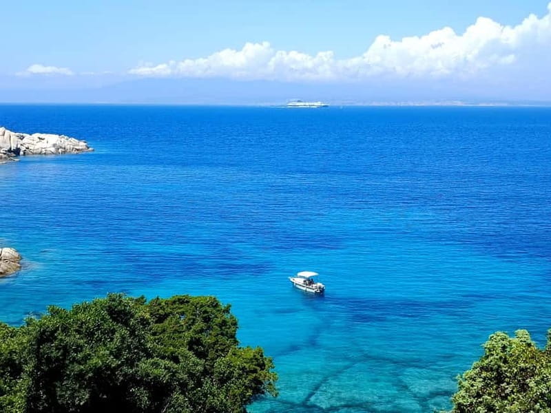 Strait of Bonifacio: Private Boat Tour with Aperitif - Who Will Love This Tour?