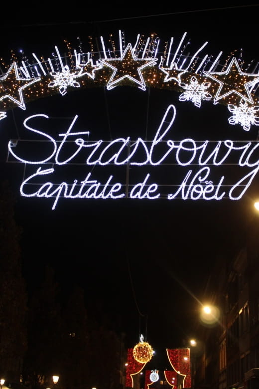 Strasbourg: Christmas Market by Night With Mulled Wine - Exploring the Festive Christmas Market