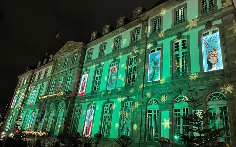 Strasbourg: Christmas Markets Walking Tour With Mulled Wine - Cancellation Policy and Pricing