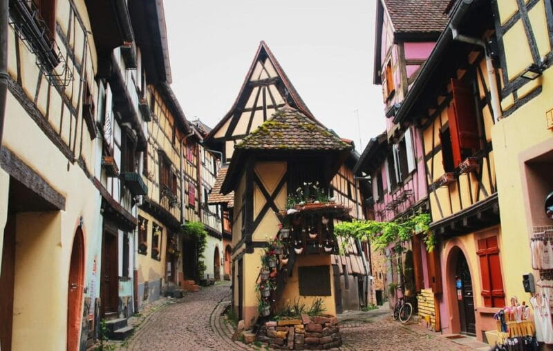 Strasbourg: Colmar, Eguisheim & Riquewihr Private Day Trip - The Alsace Wine Route: Sights, Flavors, and Aromas