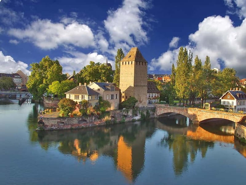 Strasbourg: Outdoor escape game - The Gold of Cagliostro - Final Thoughts: Who Should Consider This Tour?