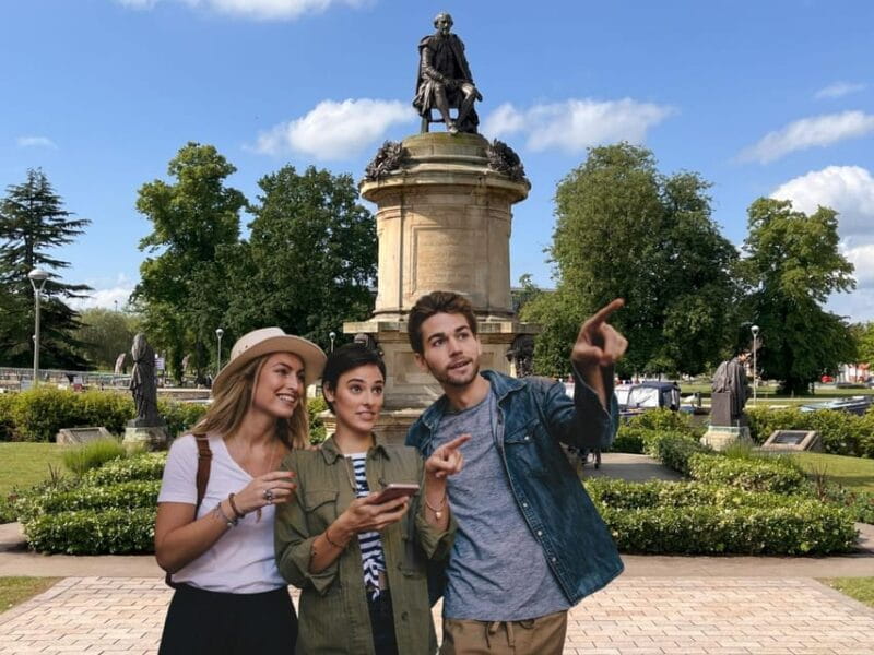 Stratford-upon-Avon: City Walking Tour & Exploration Game - Key Points / Takeaways
