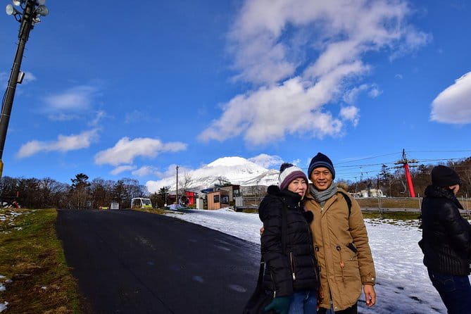 Strawberry Picking and Snow Experience at Mt Fuji Ski Resort for VIP - Booking Information and Pricing
