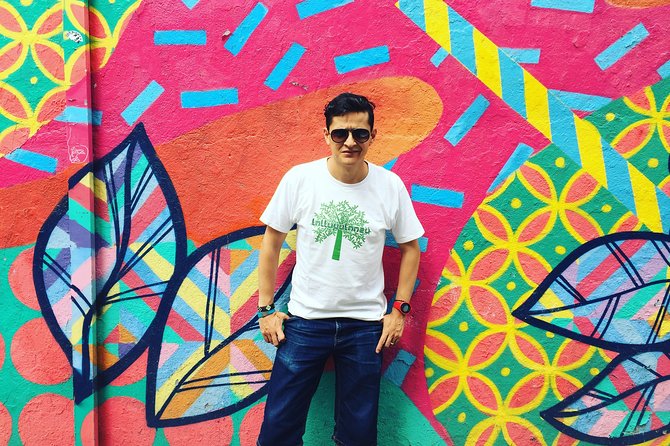 Street Art Guided Tour in Madrid - Meeting and Pickup Details