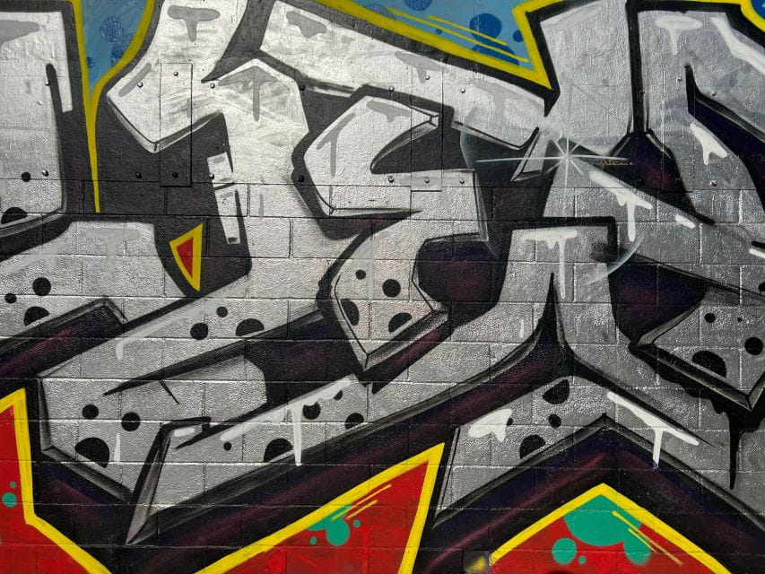 Street Art Tour Barcelona - Key Points