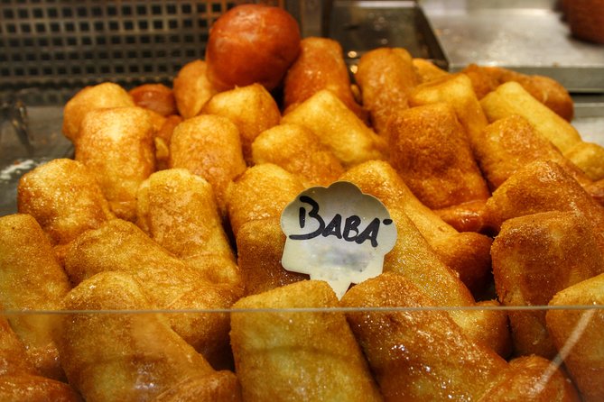 Street Food Tour of Naples With Top-Rated Local Guide & Fun Facts - Tour Requirements and Accessibility