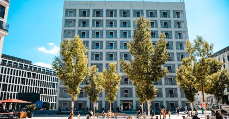 Stuttgart city library - an architectural tour - Who Will Love This Tour?