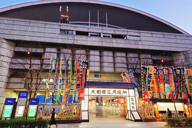 Sumo Wrestling Tournament A-Class Seat & Expert Guide | Osaka Mar - Language Support and Tour Guidance