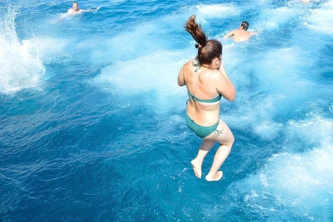 Sun & Sea All Inclusive 3 Hour Swimming Cruise (WITH PICK UP SERVICE) - Visiting the Swimming Spots