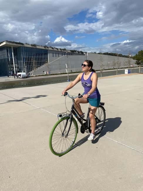 Suncycling Athens: Rent a Bike and Explore the City - Who Should Consider This Bike Rental?