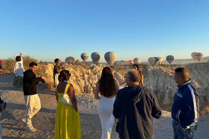 Sunrise Balloon Watching Tour with Photographer in Goreme - The Experience: What to Expect During the Tour
