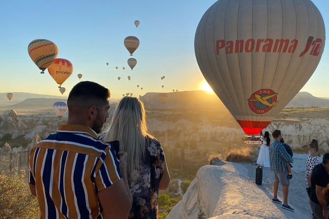 Sunrise Balloon Watching Tour with Photographer in Goreme - The Sum Up: Who Should Book This Experience?