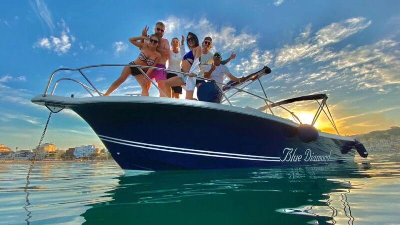 Sunrise Coastline Boat Tour & Dolphin Watching - Key Points / Takeaways