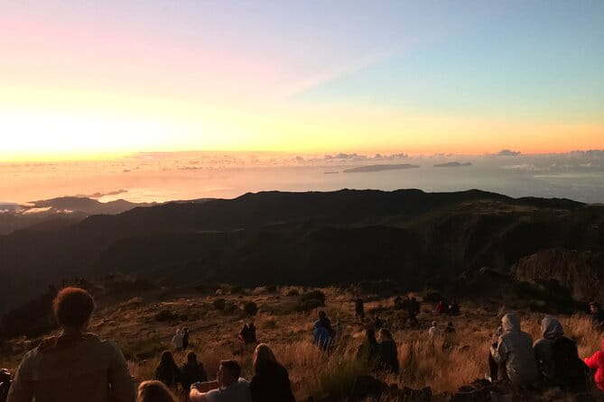 Sunrise Pico do Areeiro to Stairway to Heaven (Private) - FAQ