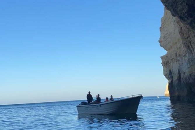 Sunrise Tour to Caves in Benagil - Practical Tips and Who Will Enjoy This Tour