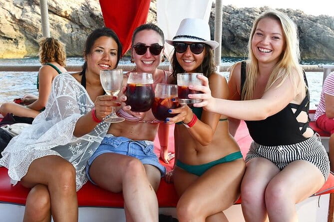 Sunset Beach Tour 3 HS all Inclusive ( Paddle boards , Kayaks & Snorkeling) - Key Points