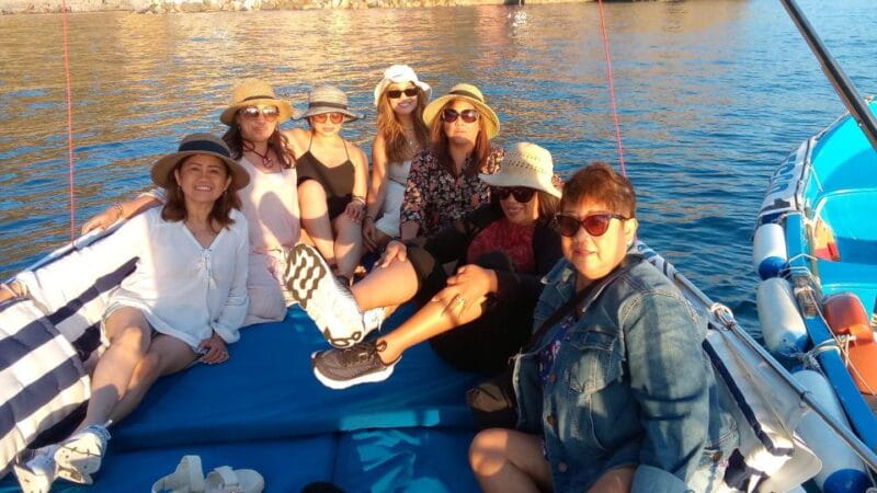 Sunset Boat Tour with drinks and Snacks - Who This Tour Is Perfect For