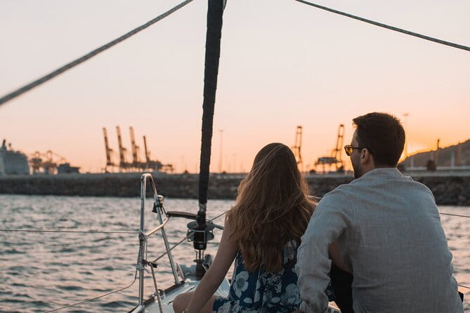 Sunset boat trip with open bar of cava (local champagne) - Exploring the Barcelona Sunset Sail: A Practical Review