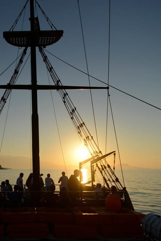 Sunset cruise at St. George Bay from Hersonissos port - Why a Sunset Cruise at Saint George Bay is Well Worth Your Time