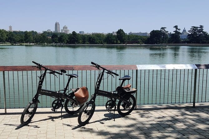 Sunset E-Bike Adventure: Green Madrid Tour - A Fresh Way to Discover Madrid’s Green Soul