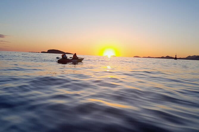Sunset Guided Kayak Tour in Cavtat - Key Points