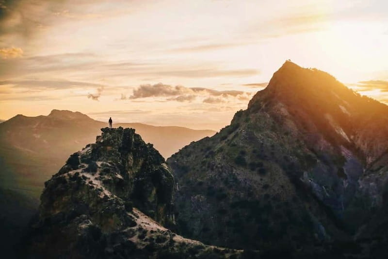 Sunset Hike & Summit Sierra Nevada with pup - A Unique Sunset Hike in the Sierra Nevada with a Pup as Your Guide