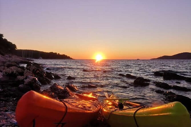 Sunset Kayak Tour in Hvar Town, Croatia - Key points / Takeaways