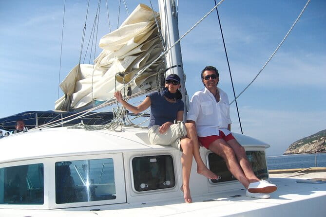 Sunset on a catamaran: from Es Vedrá to Cala Conta - Coves and Hidden Beaches: Vedella, Moli, Tarida