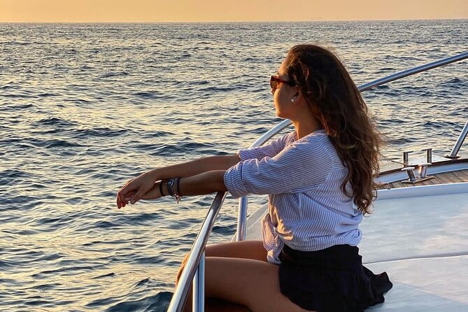 Sunset tour by private boat - Frequently Asked Questions