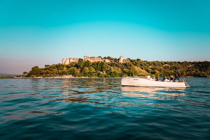 Sunset Tour in Sirmione - An in-depth look at the experience