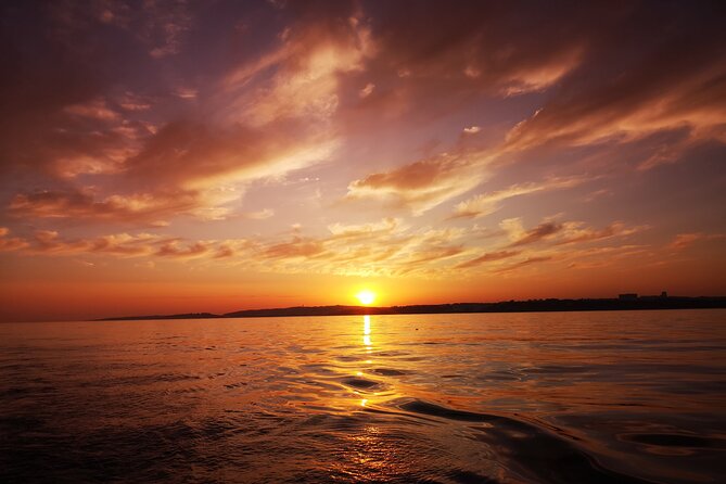 Sunset Tour on a Luxury Sailing Yacht From Vilamoura - Amenities and Activities Onboard
